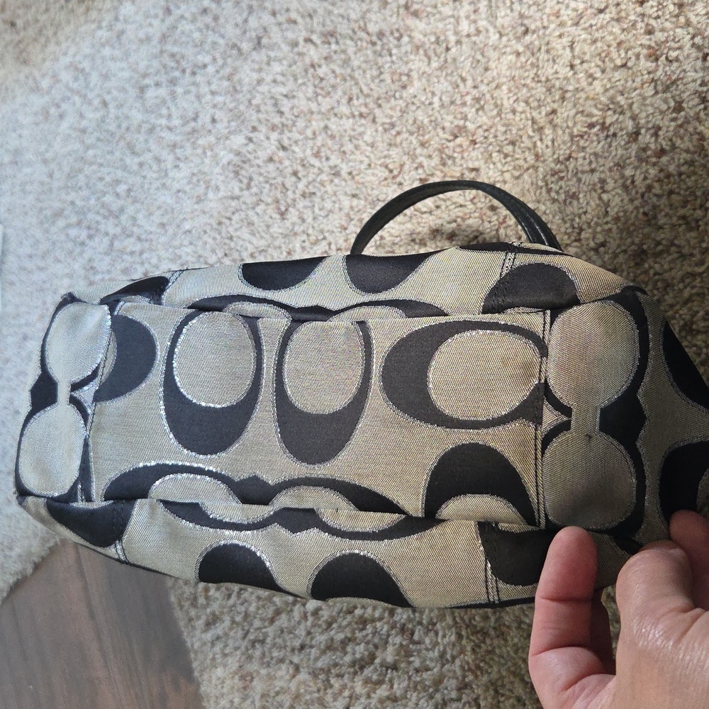 Coach Black and Gray Signature Shoulder Bag (Priced To Sell) - Picture 8 of 8